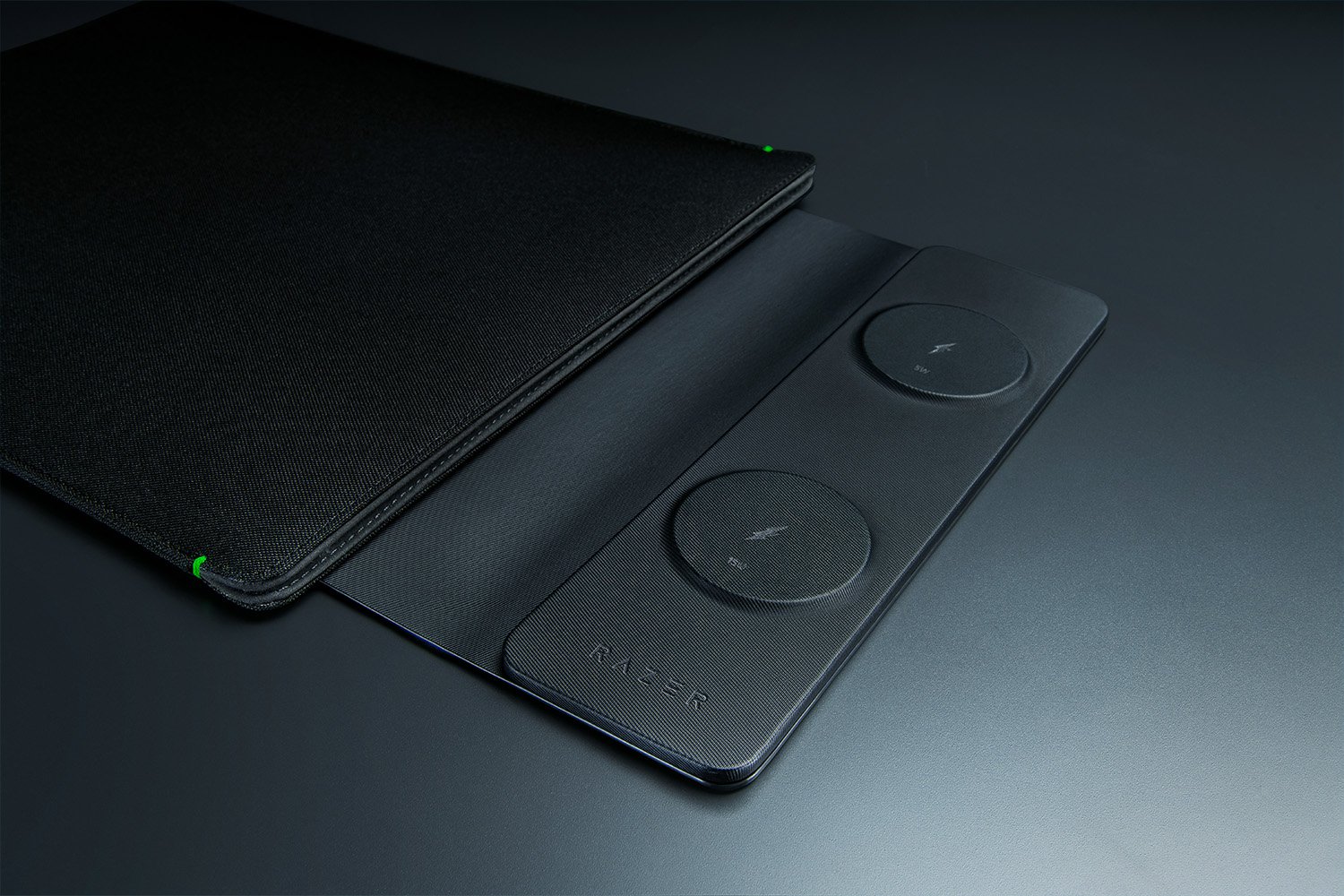 razer nabíjecí obal pro macbook