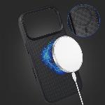Liavec Carbon Core obal pre iPhone 17 Pro